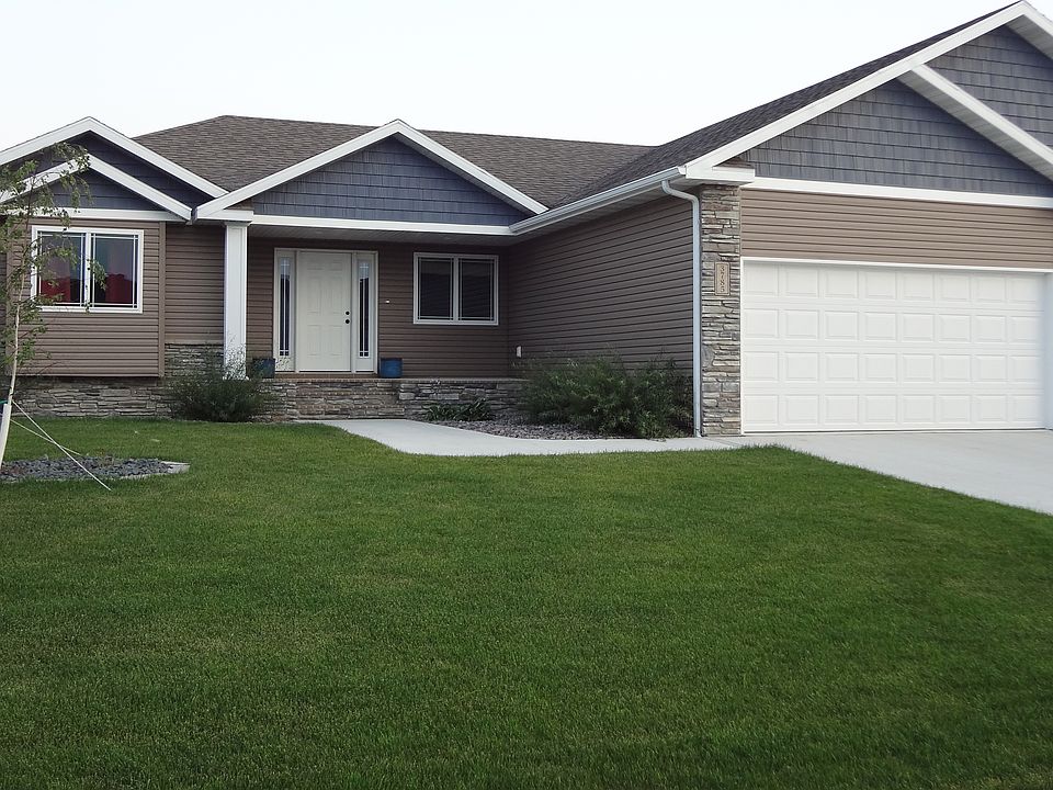 1st image of 3785 Bell Blvd E