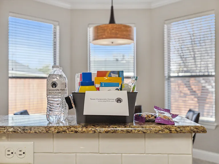 3312 Sycamore Dr — Photo 11