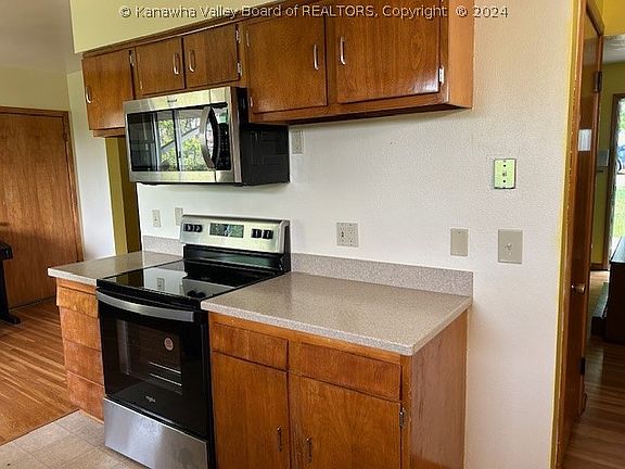 5th image of 507 Churchill Dr