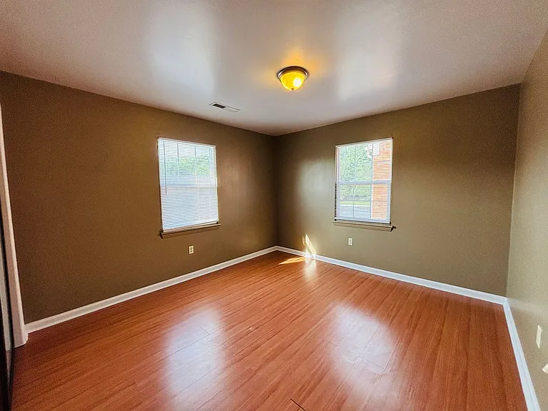 307 Loudon Rd #531 — Photo 7
