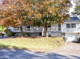 1165 Wavell Rd, Schenectady, NY 12303