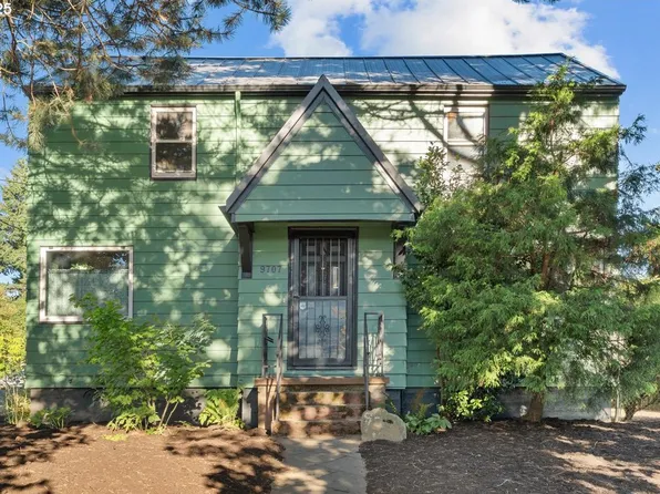 9707 N Van Houten Ave, Portland, OR 97203