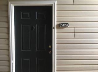 400 Canberry Ct APT 1423, Virginia Beach, VA 23454