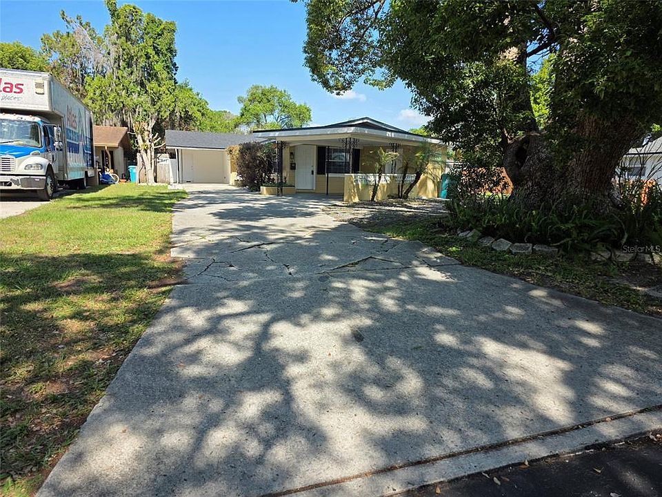 1st image of 916 LA SALLE AVENUE