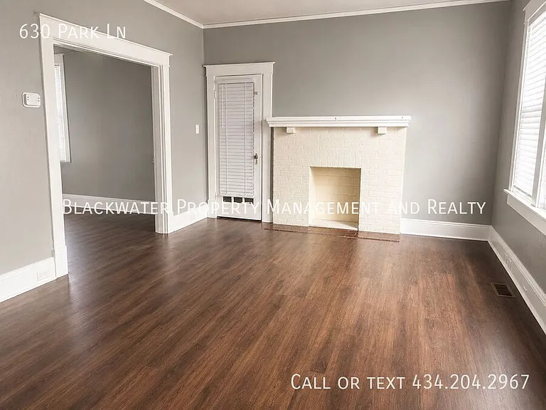 630 Park Ln — Photo 9