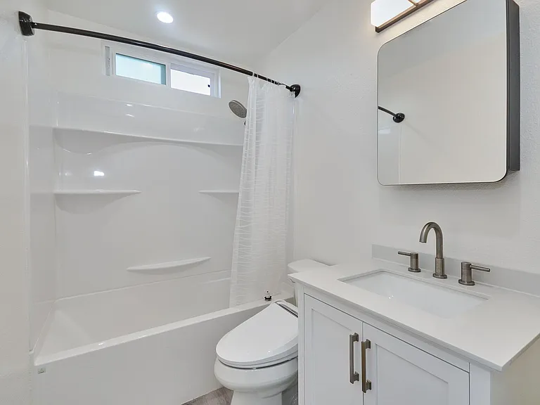 7611 Adelanto Dr — Photo 7