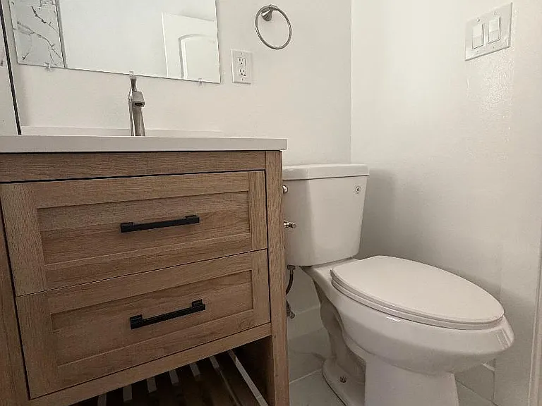 311 N Howard St #4 — Photo 18