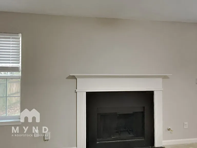 6437 Phillips Ct — Photo 8