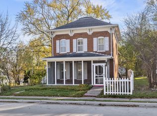 1502 Lucas St, Muscatine, IA 52761