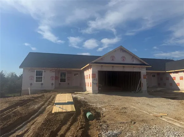 115 Grindstone Ct, Moscow Mills, MO 63362