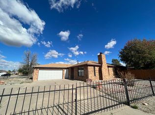 910 Crenshaw Ct, Belen, NM 87002