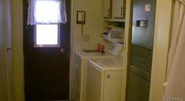 5th image of 1456 E Philadelphia Ave #304