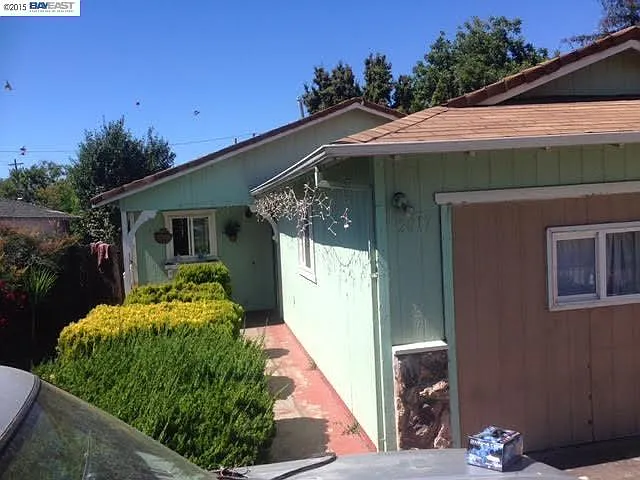 2017 83rd Ave photo 1