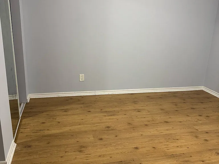 7225 Dime Cres #BASEMENT — Photo 8