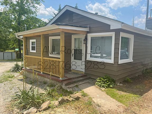 single family home on dead end drive