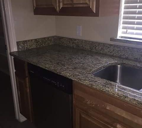 2nd image of 407 E Buchanan Ave