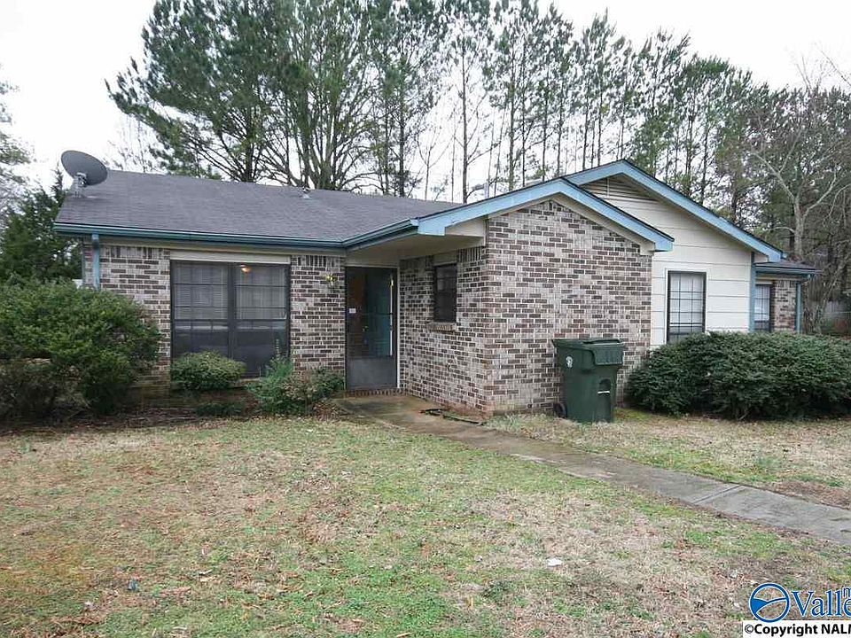 1st image of 110 Westscott Dr #A