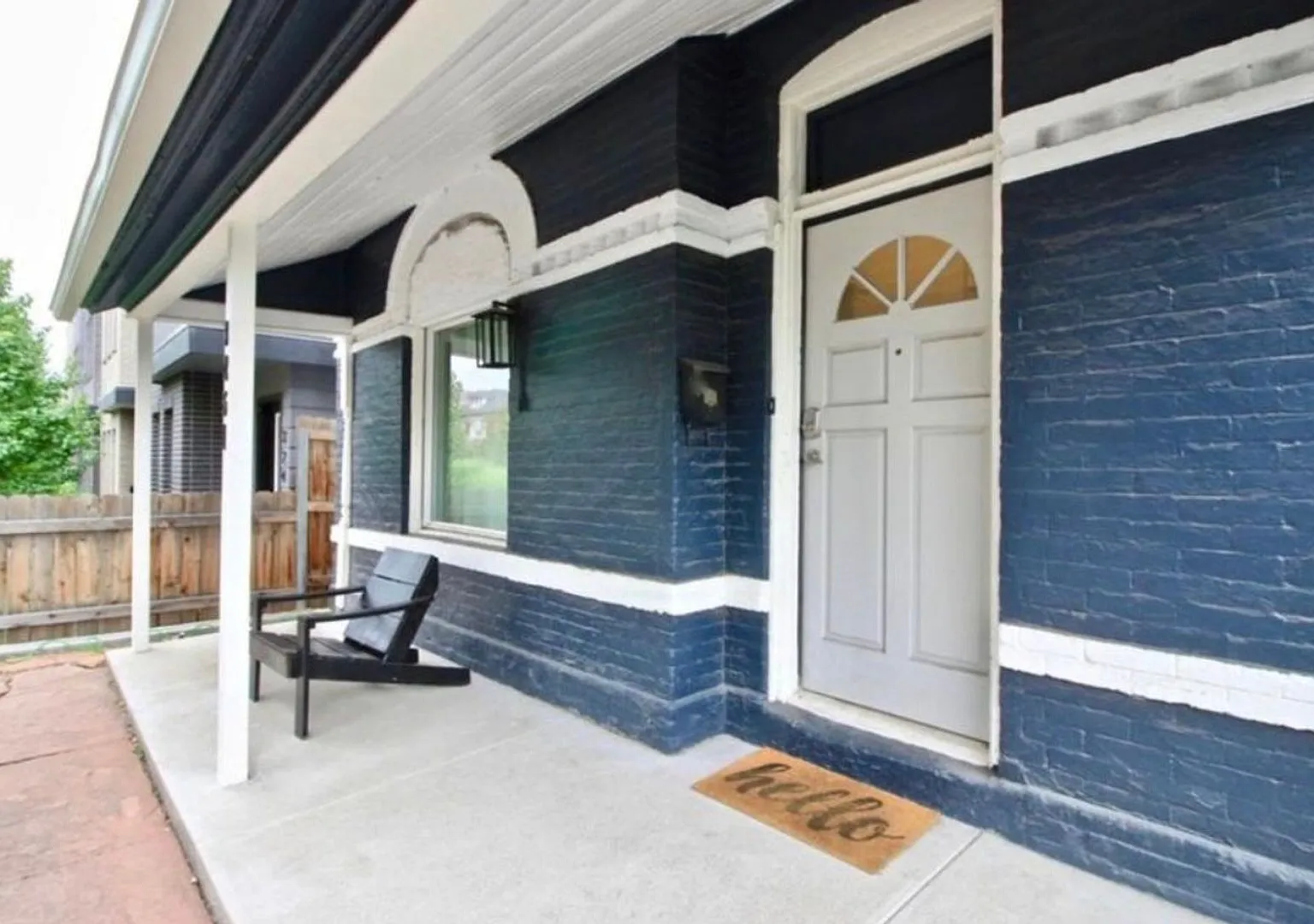 Charming 2-Bedroom Home in the Heart of Denver — Photo 2