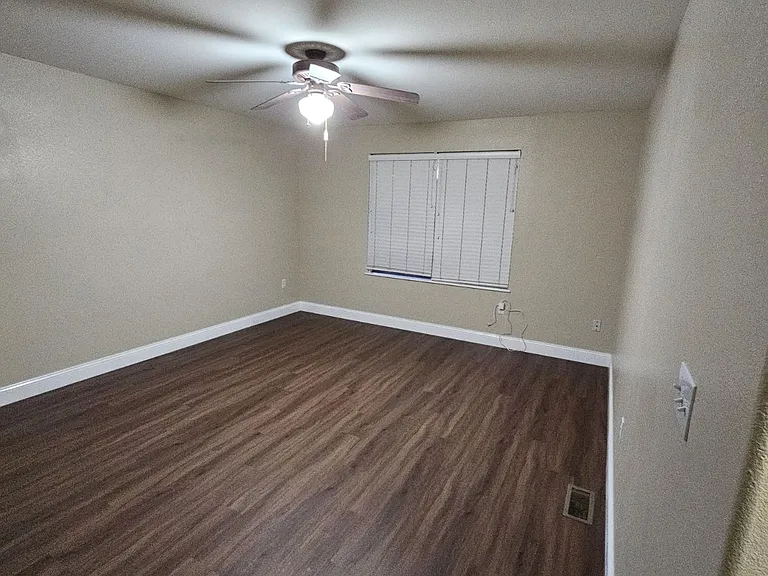 3654 Boot Spur Ct — Photo 37