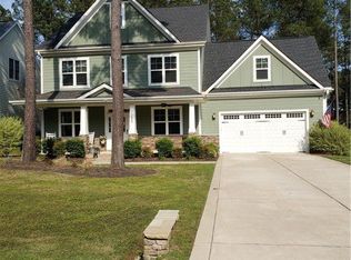 382 Falling Water Rd, Spring Lake, NC 28390