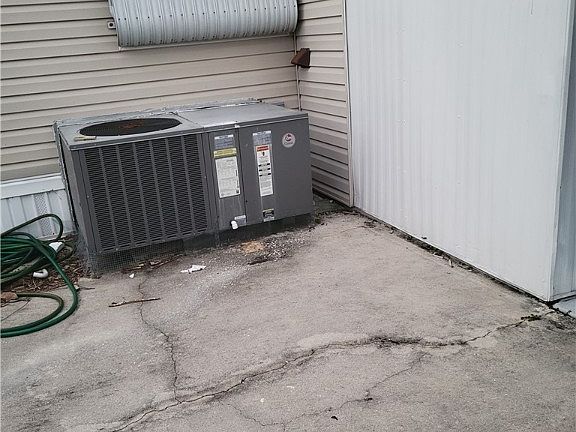 3rd image of 20710 Anchor Dr