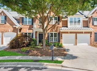 6 Hemingbrough Way, Johns Creek, GA 30022