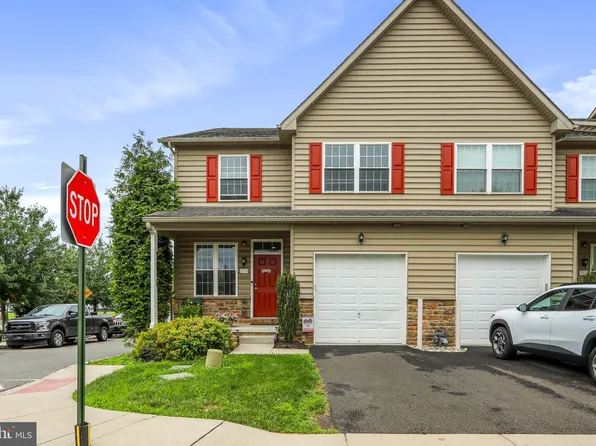 100 Nicoles Way, Morrisville, PA 19067