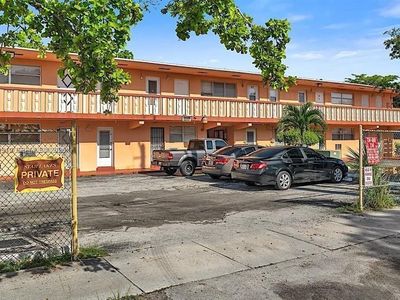 19000 NE 3rd Ct APT 405, Miami FL - Owner Finance Home