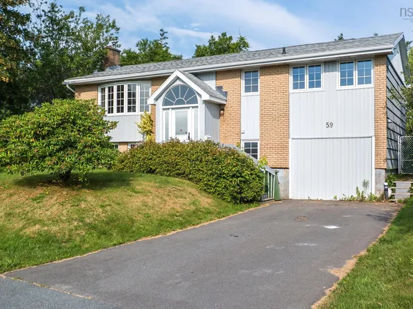 59 Hollyoake Ln, Halifax, NS B2V 1L6