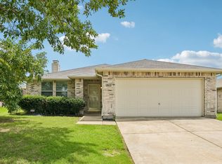 1612 Fieldstone Dr, Little Elm, TX 75068