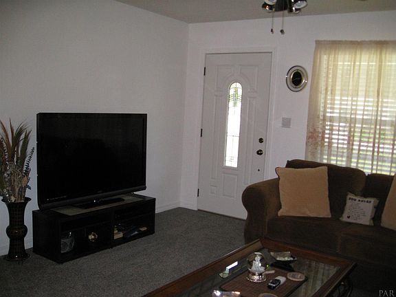 4th image of 5611 Fairview Dr