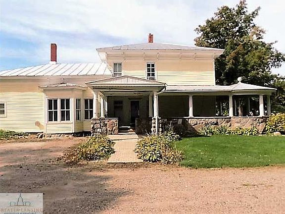 4th image of 207 W Main St