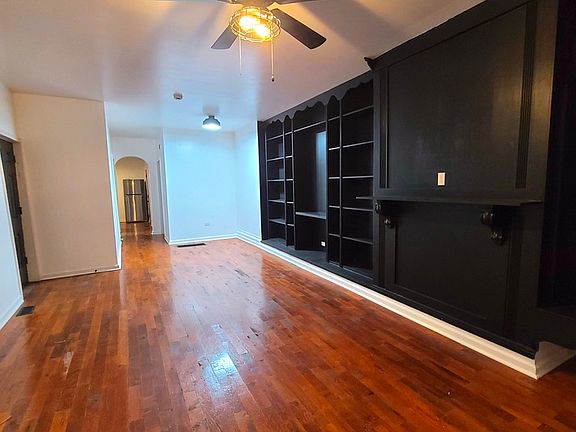2nd image of 1751 W 21st Pl #1