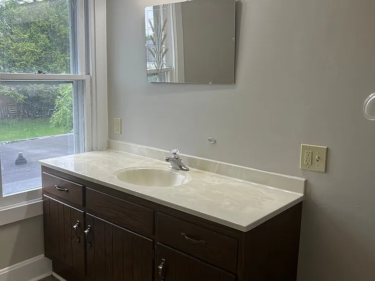 16A Manor Ave. — Photo 12