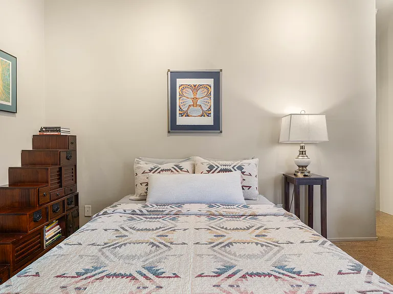 Bedroom Two / Queen Bed
