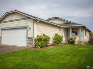 7475 Leeside Dr, Blaine, WA 98230