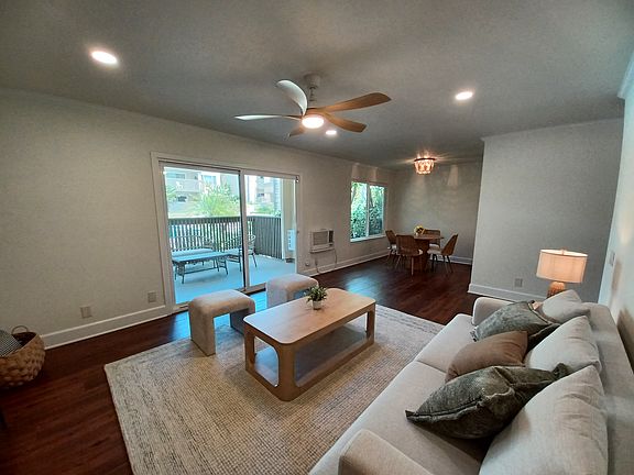 5th image of 8529 Villa La Jolla Dr APT I