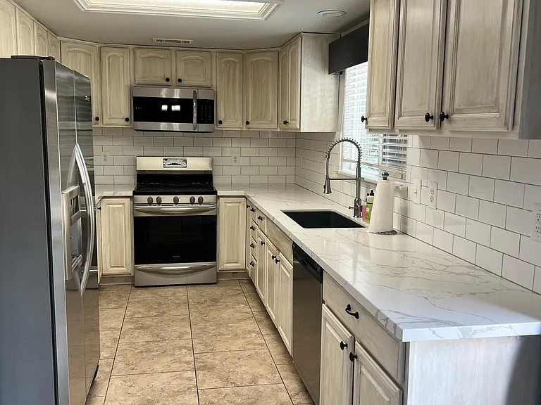 3994 Ethan Ln — Photo 4