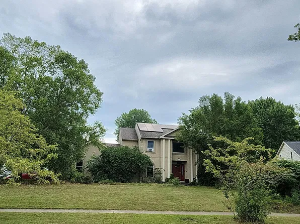 9269 Katherine St, North Ridgeville, OH 44039