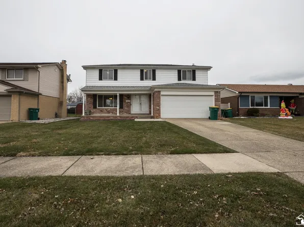 20676 Seneca Ave, Brownstown, MI 48183