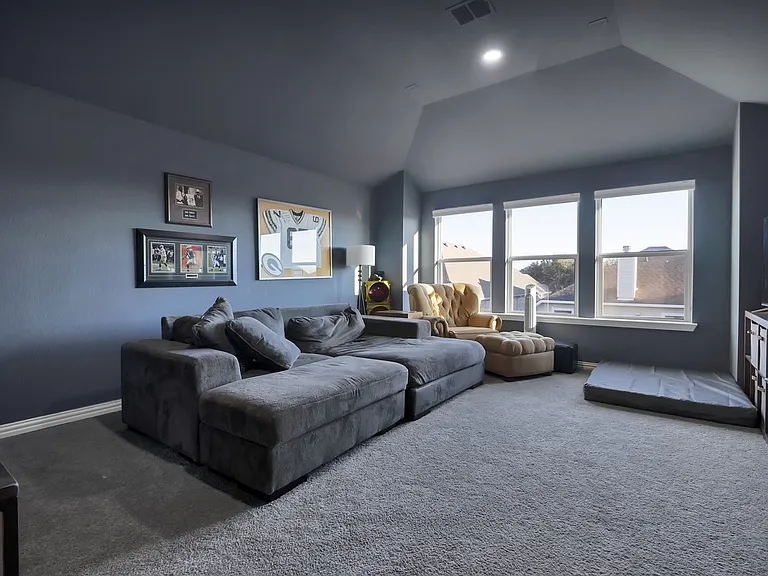 1708 Kittyhawk Dr — Photo 29