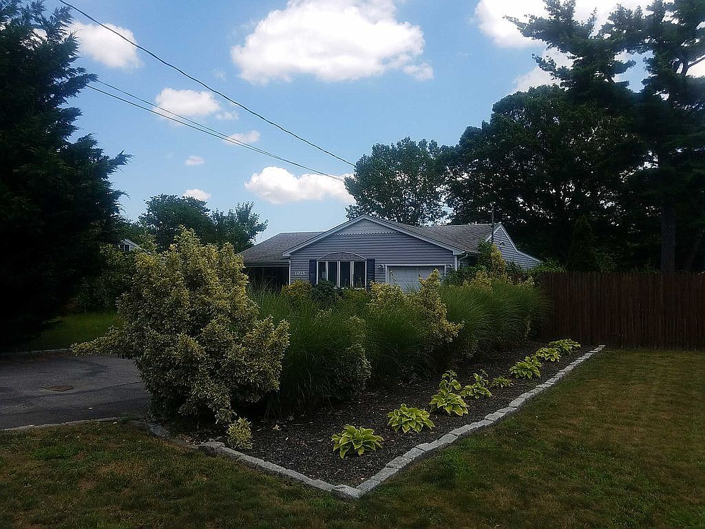 1015 Udall Rd, Bay Shore, NY 11706 Zillow