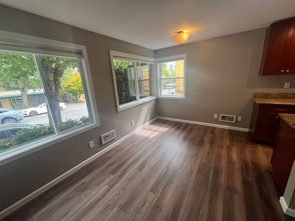 1st image of 4207 Fremont Ave N APT 3