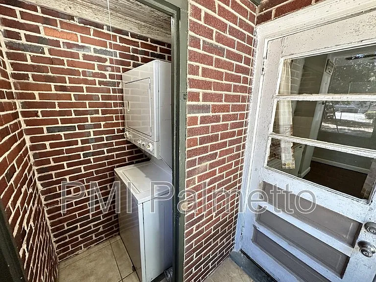 1719 Burnham St — Photo 13