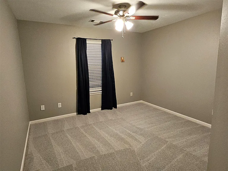 19411 Ambrosia Falls Dr — Photo 22