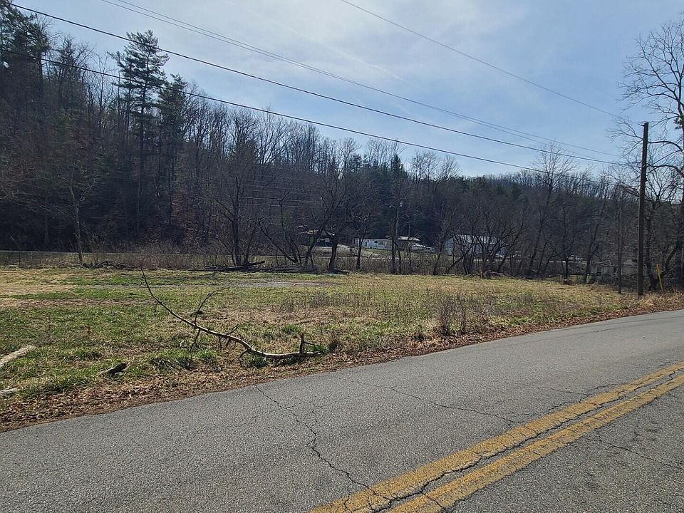 2nd image of 261 Bellebrook Rd