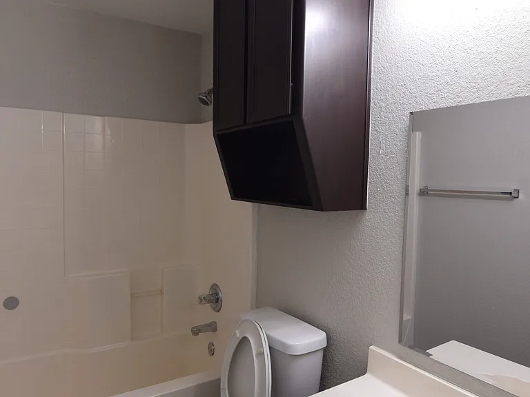 4202 Capri Dr — Photo 17