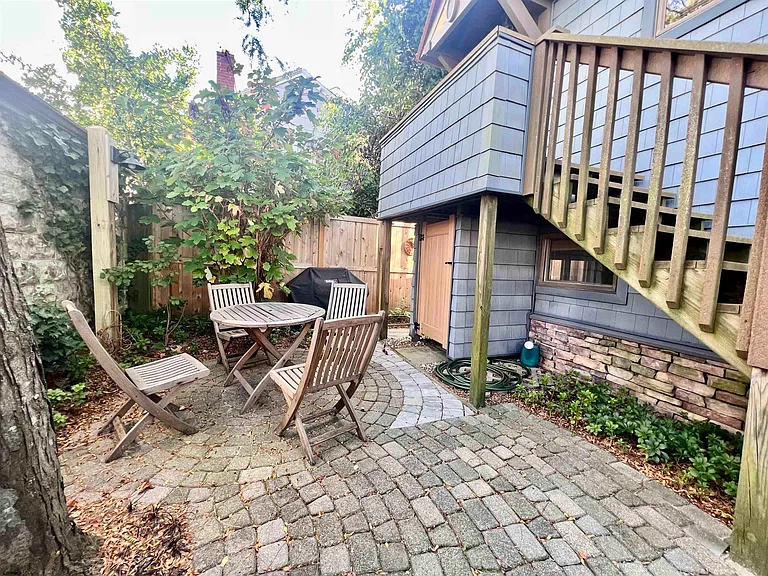 7 N Delavan Ave #2026 — Photo 52
