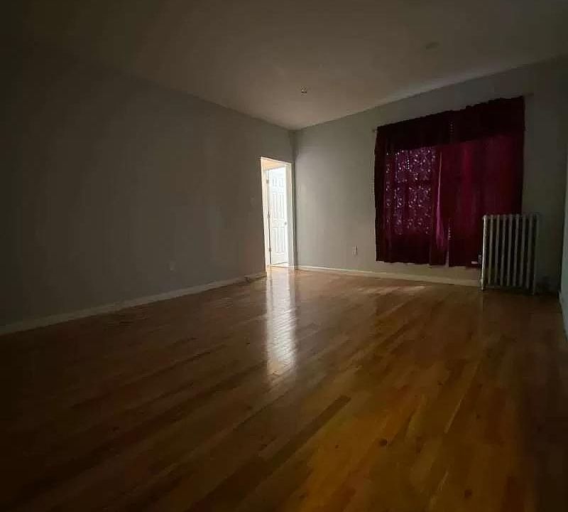 2nd image of 1364 Bronx River Ave APT 1D