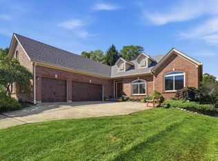 68 Bridgewater Dr, South Lebanon, OH 45065